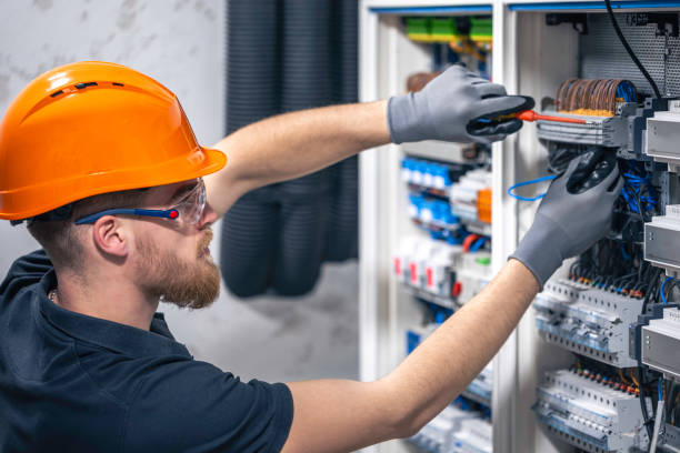 Best Circuit Breaker Repair  in Delphi, IN